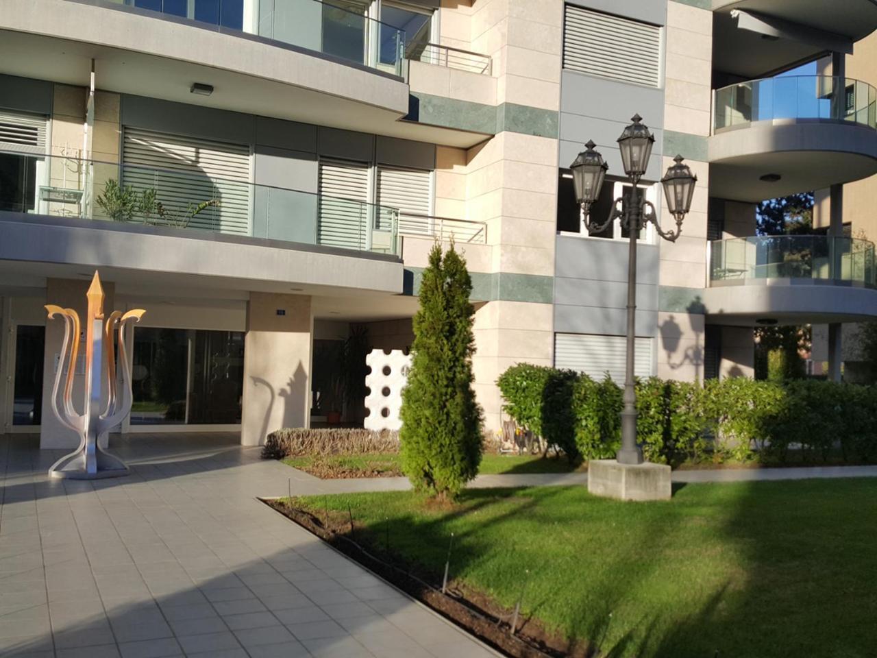 Prestige Apartments By Quokka 360 - Spacious Flats With Terraces Lugano Exterior foto